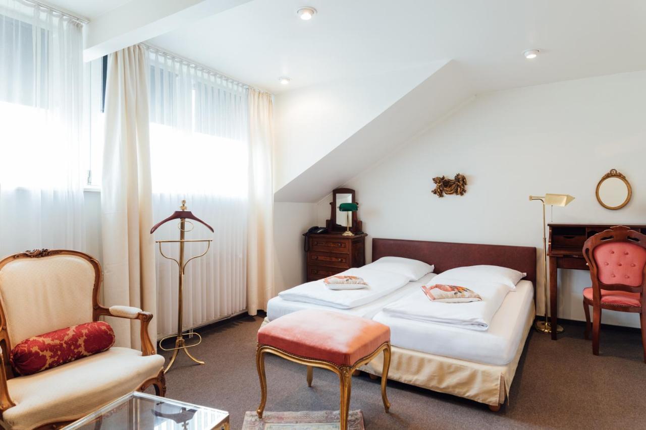 Das Kleine Hotel In Ruhiger Stadtlage Wiesbaden Ngoại thất bức ảnh