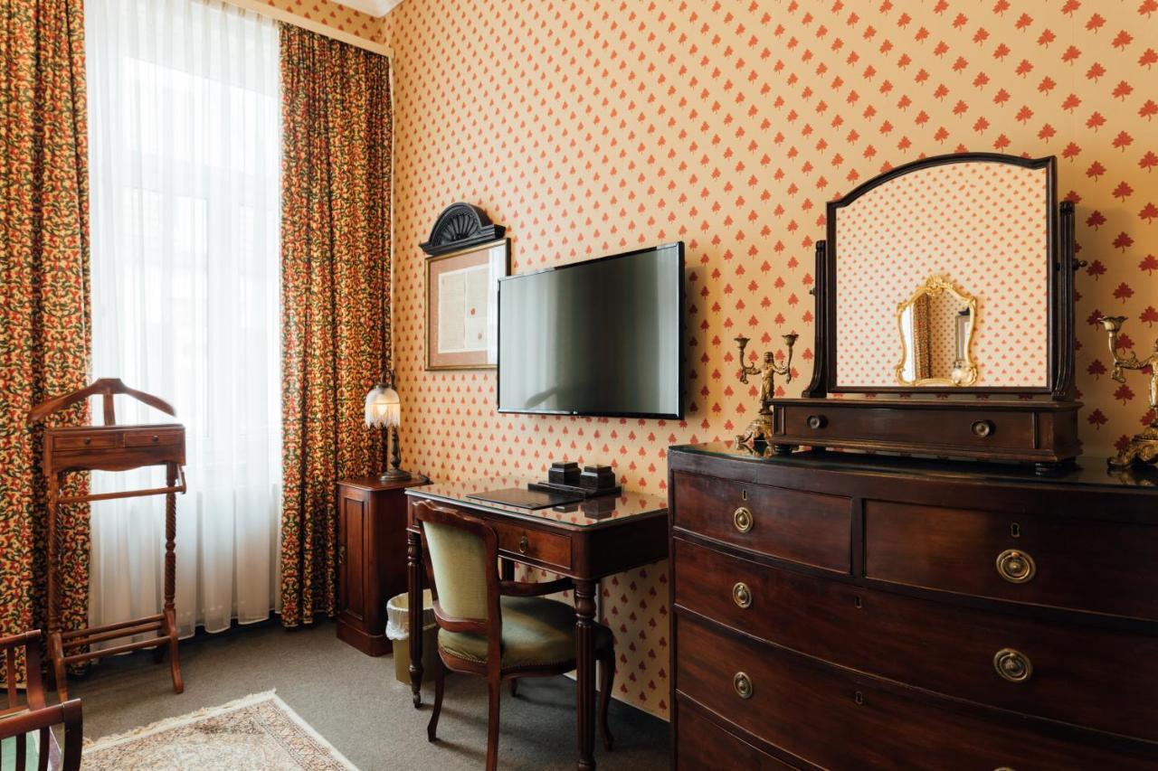 Das Kleine Hotel In Ruhiger Stadtlage Wiesbaden Ngoại thất bức ảnh