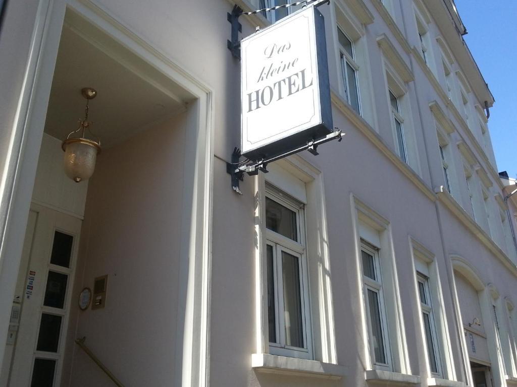 Das Kleine Hotel In Ruhiger Stadtlage Wiesbaden Ngoại thất bức ảnh